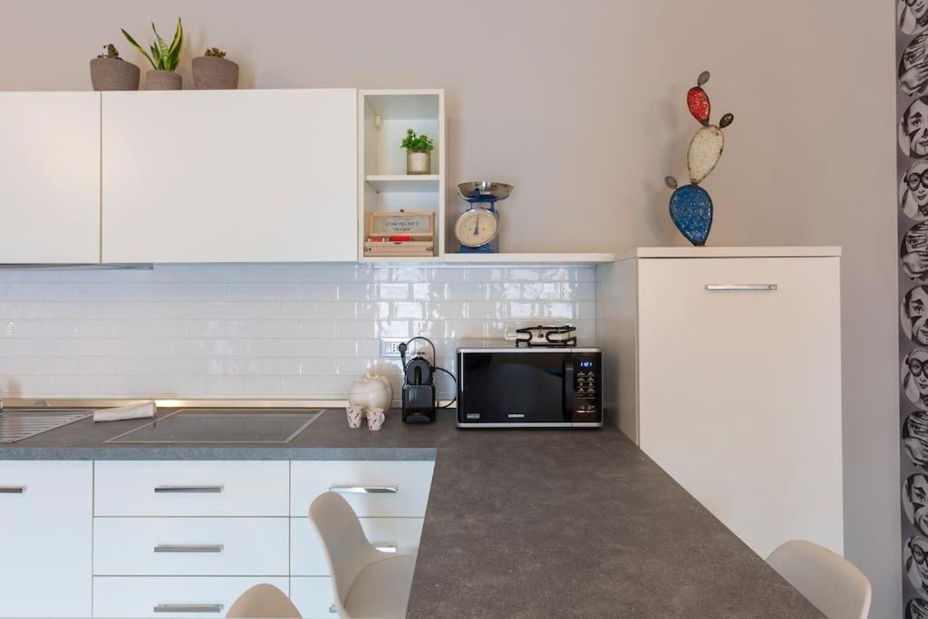 מילאנו My Charming Apartments Ai Navigli-Vigevano Suite מראה חיצוני תמונה